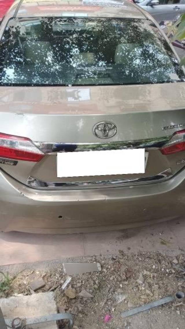 https://images10.gaadi.com/usedcar_image/4604353/original/processed_e8a82ffc-2e1b-476e-9c84-183e2f14907a.jpeg?imwidth=6401