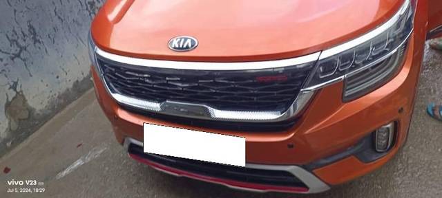 https://images10.gaadi.com/usedcar_image/4604371/original/processed_7cc48e49-4f4a-4904-847d-e44fba2941db.jpeg?imwidth=6401
