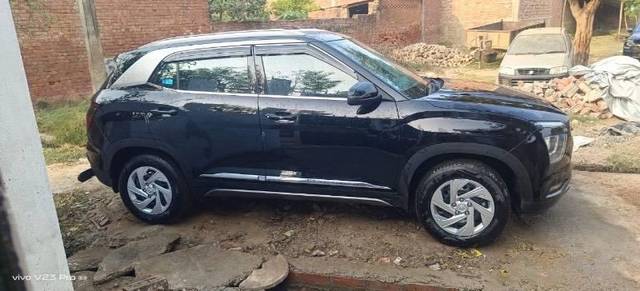 https://images10.gaadi.com/usedcar_image/4604438/original/processed_5db9d96b-d968-4e84-9669-a12eb875341f.jpeg?imwidth=6401