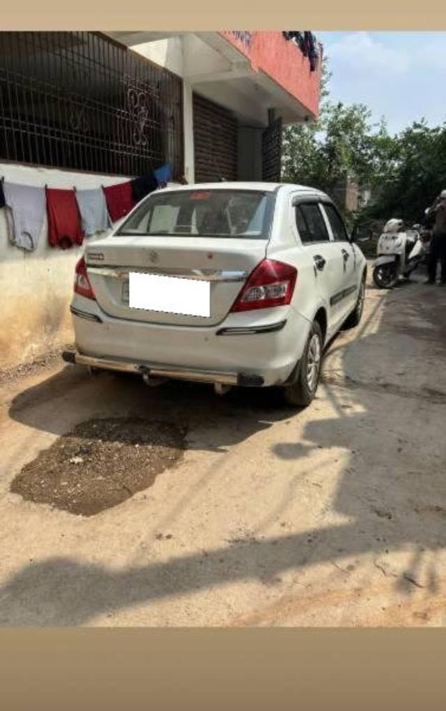 https://images10.gaadi.com/usedcar_image/4604457/original/processed_5a2665cf-0cf2-4d66-9f28-213054ef5d62.jpg?imwidth=6402