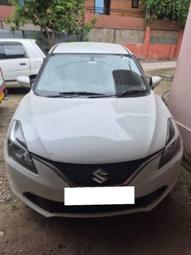 https://images10.gaadi.com/usedcar_image/4604488/original/processed_aaa19edc-cf94-49e3-8f73-345780fb21b9.jpg?imwidth=6401
