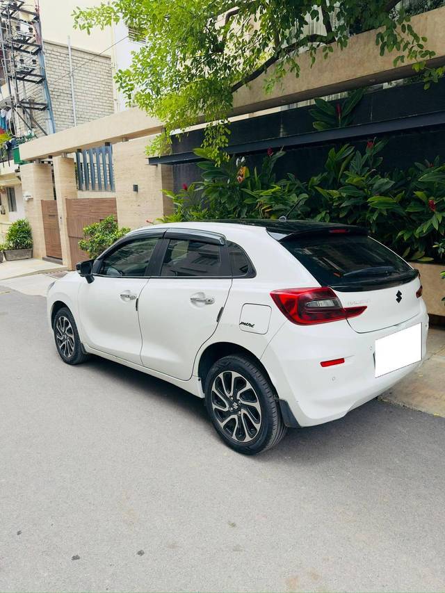 https://images10.gaadi.com/usedcar_image/4604536/original/processed_da2c9252-21b8-4c0c-82c0-b38c6923870b.jpg?imwidth=6402
