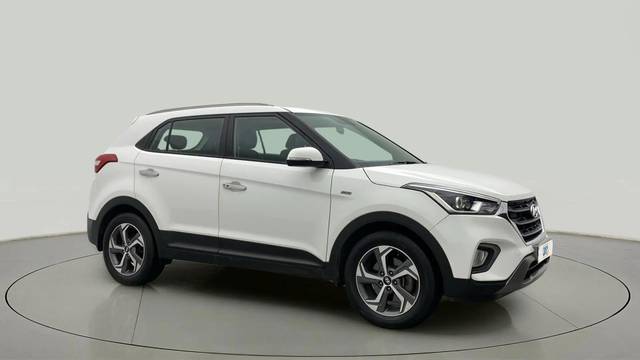 https://images10.gaadi.com/usedcar_image/4604543/original/552e04b93486fe54f0010db2d74bedbd.jpg?imwidth=6400