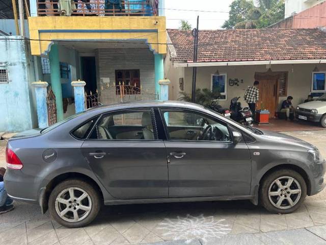 https://images10.gaadi.com/usedcar_image/4604603/original/processed_c538f863-fd3f-49c8-9082-d6e0bd658e9a.jpg?imwidth=6401