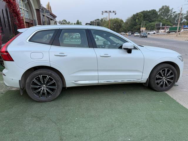 https://images10.gaadi.com/usedcar_image/4604608/original/processed_00e5dec2-aa53-41c0-94da-1e60687c3b33.jpg?imwidth=6402