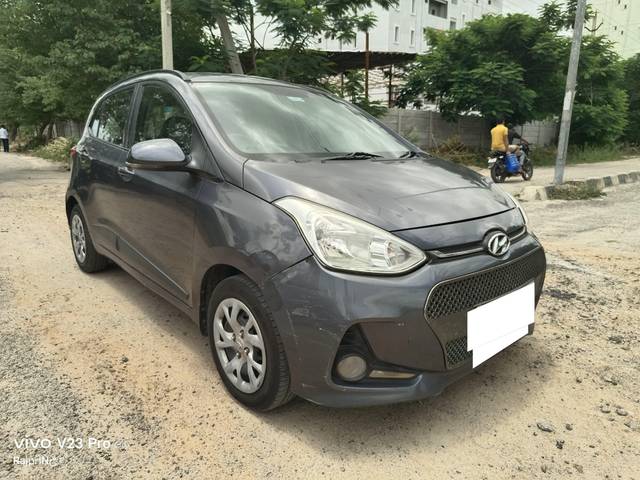 https://images10.gaadi.com/usedcar_image/4604613/original/processed_d53290920a9ddd7ed45225a8b5f04523.jpg?imwidth=6400