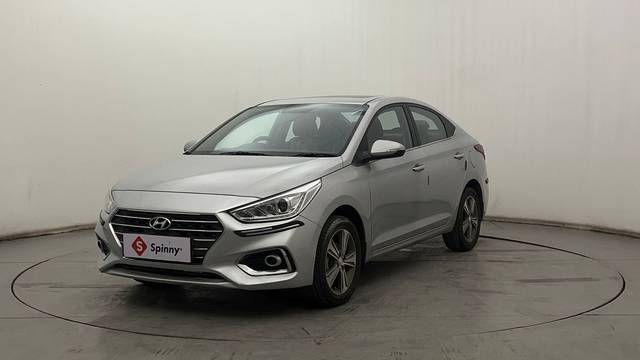 https://images10.gaadi.com/usedcar_image/4604617/original/25896c9df54ebcf5897bdb40b9f1f534.JPG?imwidth=6400