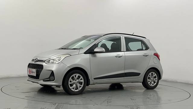 https://images10.gaadi.com/usedcar_image/4604680/original/83b68c8dbeea685b4287c366d8d0ab7f.JPG?imwidth=6400