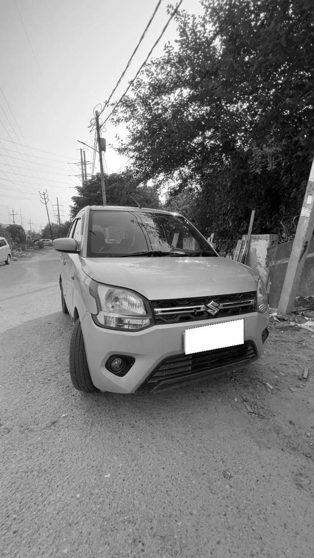 https://images10.gaadi.com/usedcar_image/4604703/original/processed_29168cd9-aa52-445a-b7ae-6f6a9c5b6b6e.jpg?imwidth=6400