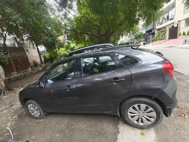 https://images10.gaadi.com/usedcar_image/4604742/original/processed_367402a0-9708-4d58-bf1e-f83f236b7e8c.jpg?imwidth=6401