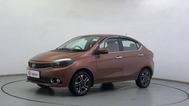 https://images10.gaadi.com/usedcar_image/4604824/original/e65dd1d4564cbc52ae261a09cf95e446.JPG?imwidth=6400