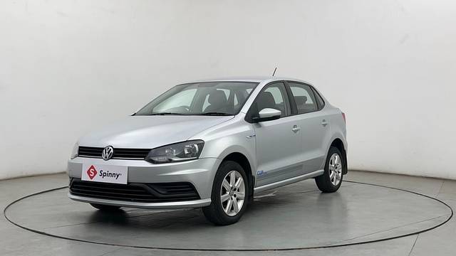 https://images10.gaadi.com/usedcar_image/4604839/original/ca616c4414d73cba22b17fa4a0a3ecf8.JPG?imwidth=6400