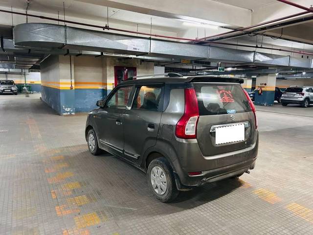 https://images10.gaadi.com/usedcar_image/4604847/original/processed_542b6a8d-bb8d-4ca8-b2de-6a524fc51d04.jpg?imwidth=6402
