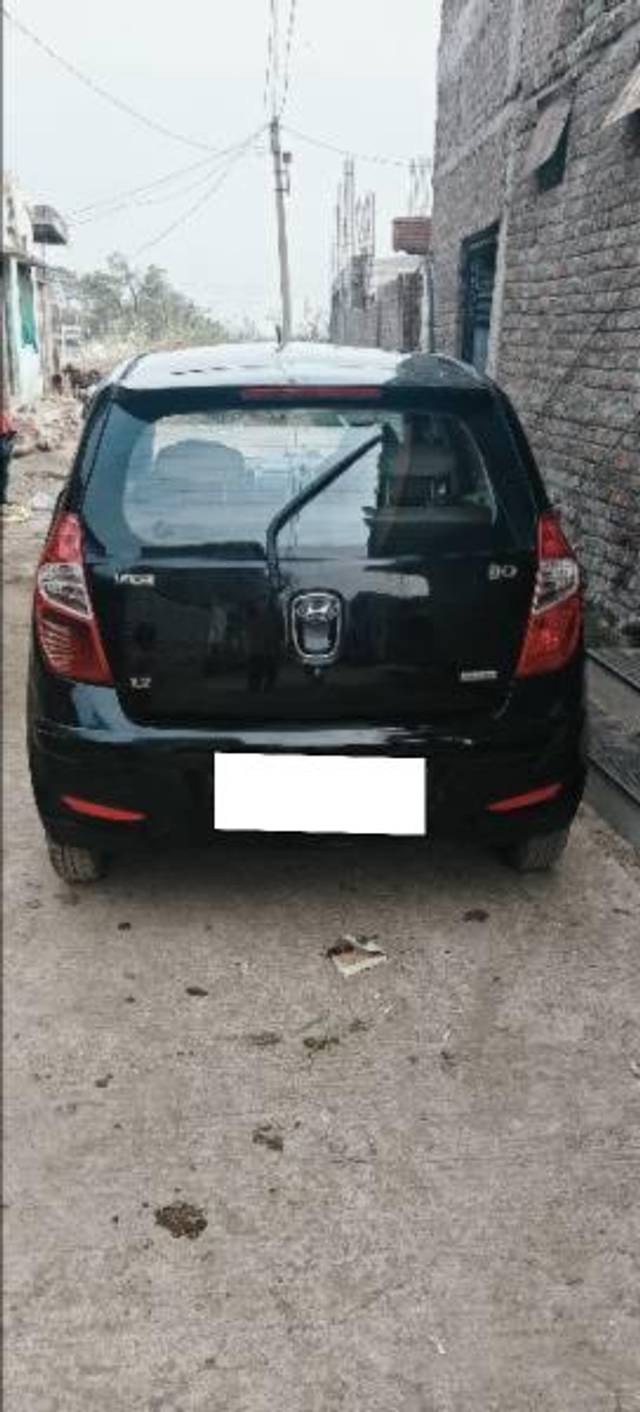 https://images10.gaadi.com/usedcar_image/4604850/original/processed_82b2897a-489a-45b4-952b-21e14393d5c6.jpg?imwidth=6401