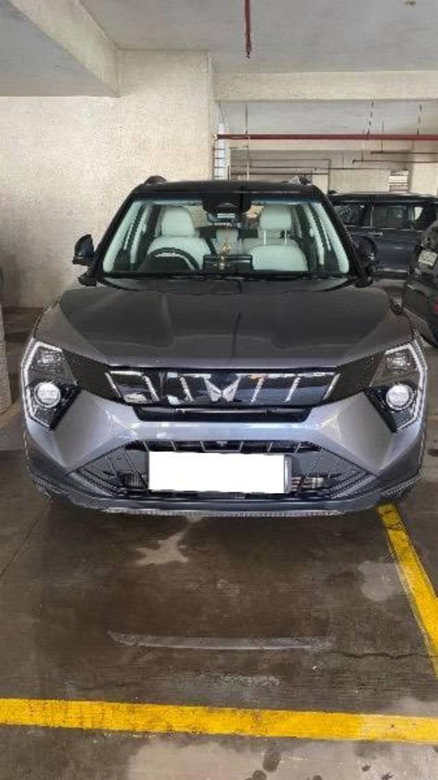 https://images10.gaadi.com/usedcar_image/4604873/original/processed_2d15e197-ea6f-4f16-bc35-9daebff1fb9e.jpeg?imwidth=6400