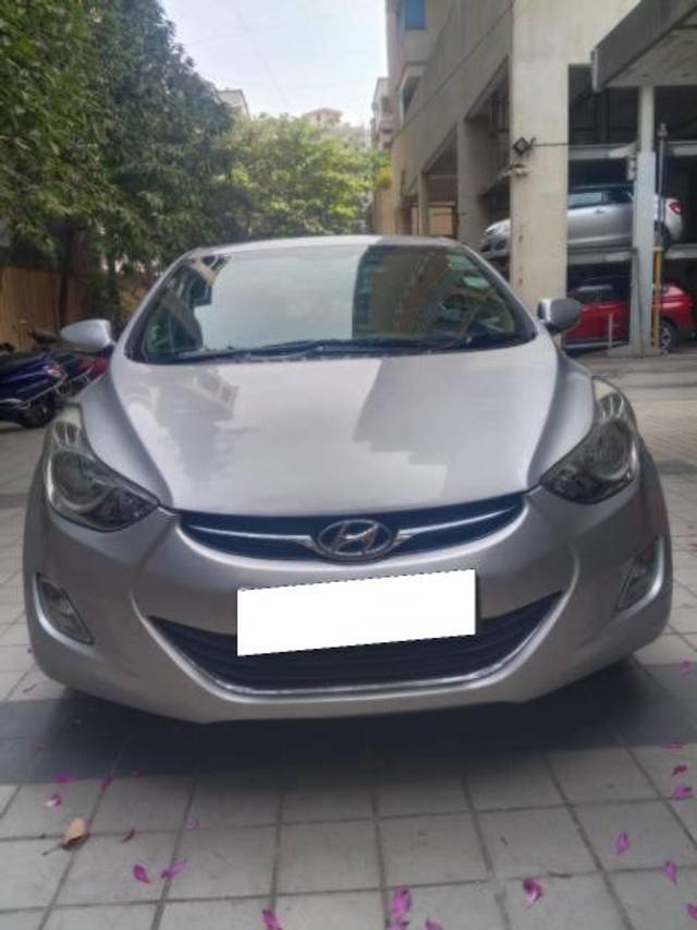 https://images10.gaadi.com/usedcar_image/4604874/original/processed_5173eb9e-8ce1-4d34-8314-926b6b43baa8.jpg?imwidth=6402
