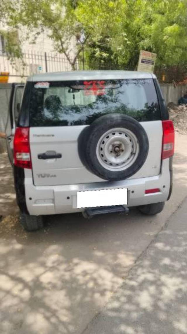 https://images10.gaadi.com/usedcar_image/4604913/original/processed_37fa5afe-1295-469a-a8bd-60f3b6c7abeb.jpg?imwidth=6401