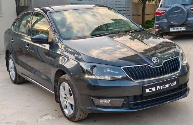 https://images10.gaadi.com/usedcar_image/4605012/original/processed_0e192e2c8b02f4fb9d2607d2e7ff8907.jpeg?imwidth=6400