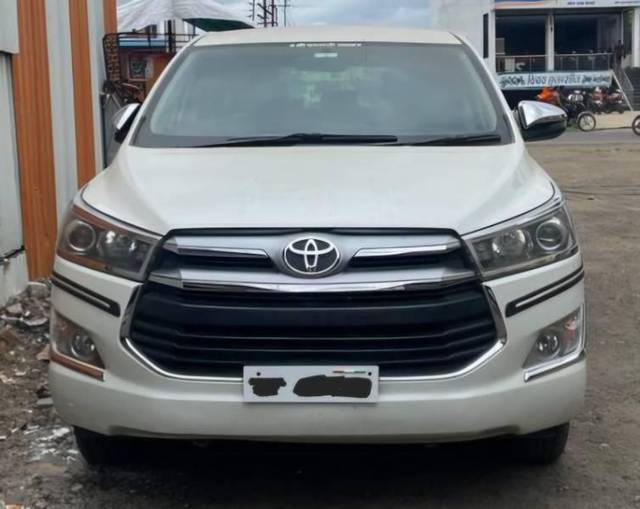 https://images10.gaadi.com/usedcar_image/4605015/original/processed_a8445647-0534-4776-aa3f-ed7c557893f5.jpg?imwidth=6400