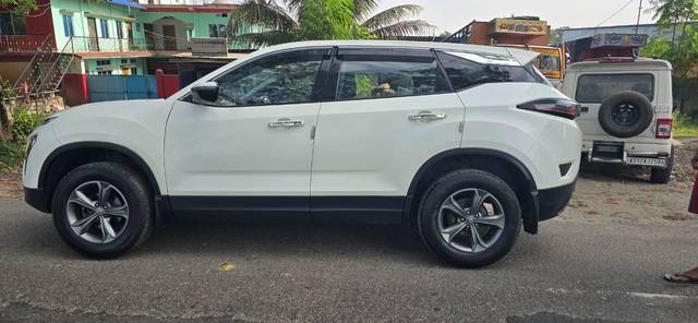 https://images10.gaadi.com/usedcar_image/4605069/original/processed_61d6e0a0-db6b-48b8-b393-717be1c65ec1.jpg?imwidth=6402