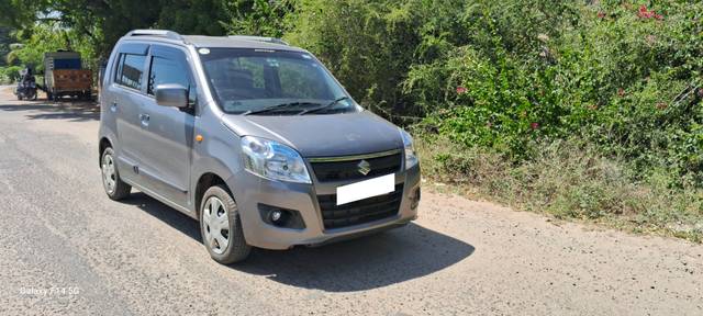https://images10.gaadi.com/usedcar_image/4605091/original/processed_22f576c427c9b57e35d81c2f603f3962.jpg?imwidth=6400