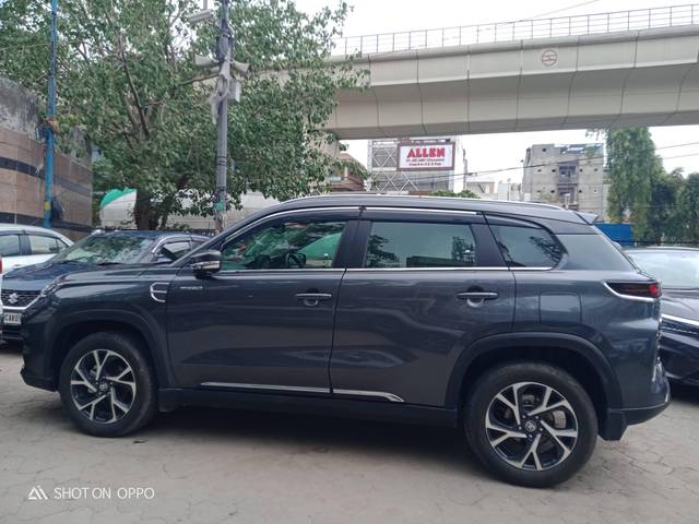 https://images10.gaadi.com/usedcar_image/4605103/original/processed_118f001f2f82a961d53ffe31145fef44.jpg?imwidth=6402