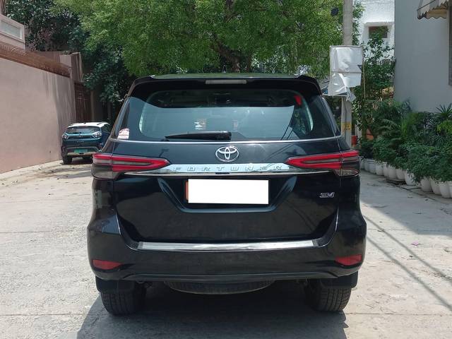 https://images10.gaadi.com/usedcar_image/4605108/original/processed_85064dc1c8bef83c4700089e7aae5ea4.jpg?imwidth=6402