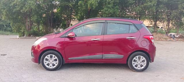 https://images10.gaadi.com/usedcar_image/4605119/original/856831f91a80ce6baedaaa72a840953d.jpg?imwidth=6402