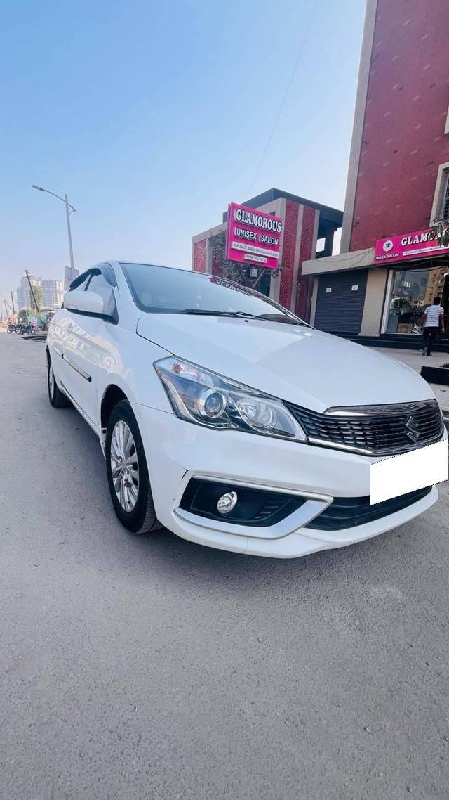https://images10.gaadi.com/usedcar_image/4605124/original/processed_b9a4b542-de6b-4aa6-bfdc-1d3bd1bfb384.jpeg?imwidth=6400