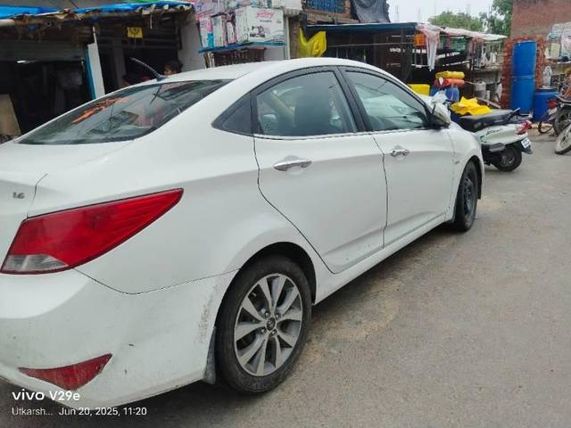 https://images10.gaadi.com/usedcar_image/4605141/original/processed_c6c6e104-6d6a-40cf-96c6-51ff475d3a15.jpg?imwidth=6400