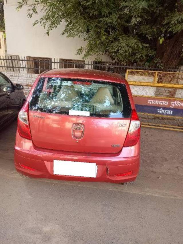 https://images10.gaadi.com/usedcar_image/4605170/original/processed_a71c35c7-dc41-45ba-a809-b739b3f43322.jpg?imwidth=6402