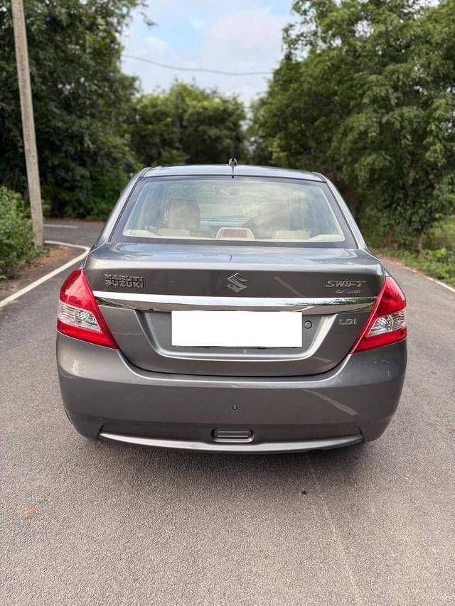 https://images10.gaadi.com/usedcar_image/4605176/original/processed_40efb9fff50d62e25785bcdfec07ba77.jpg?imwidth=6401
