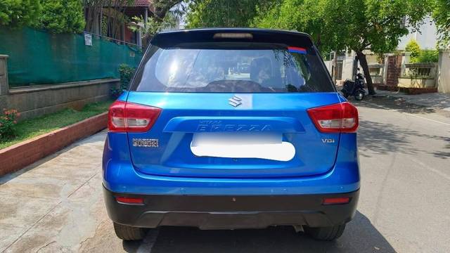 https://images10.gaadi.com/usedcar_image/4605187/original/processed_a019668ae6dee5d86a24a9fec8a489e5.jpg?imwidth=6402