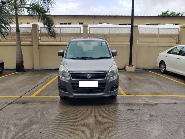 https://images10.gaadi.com/usedcar_image/4605193/original/processed_5d62fd97ead20c6f088b8cbb57097fee.jpg?imwidth=6400