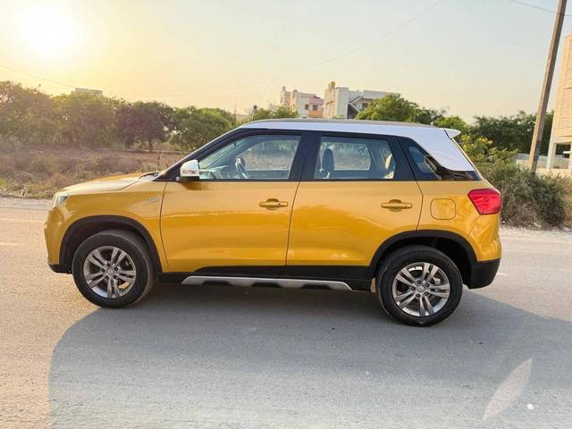 https://images10.gaadi.com/usedcar_image/4605208/original/processed_beef76d7ba9d5b7d03f671a1020baf3a.jpg?imwidth=6402