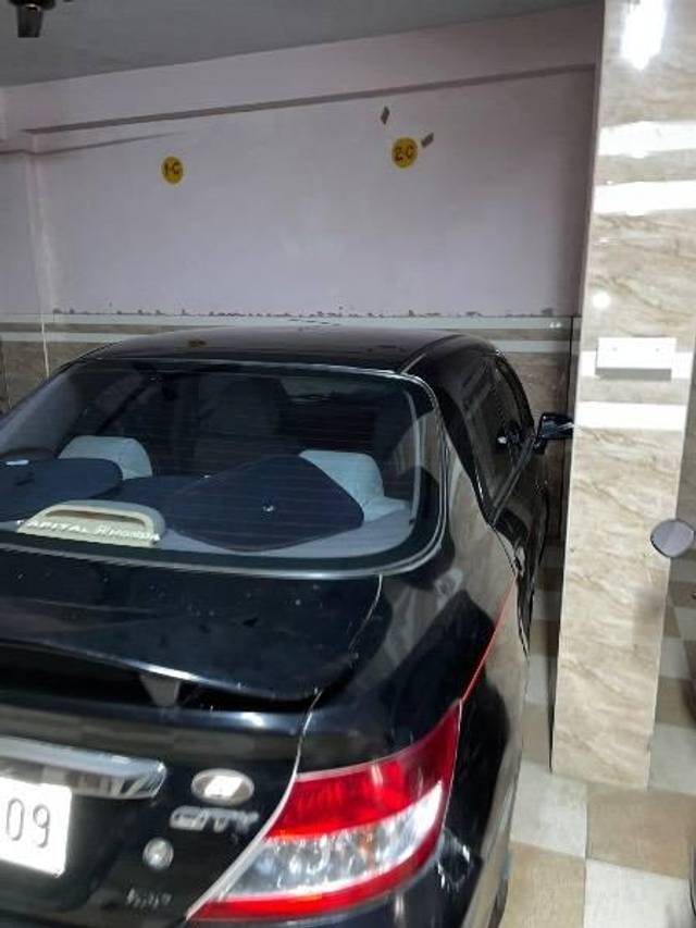 https://images10.gaadi.com/usedcar_image/4605233/original/processed_8aa9f212-cf75-45d9-8df0-d926e1d7ee88.jpeg?imwidth=6402