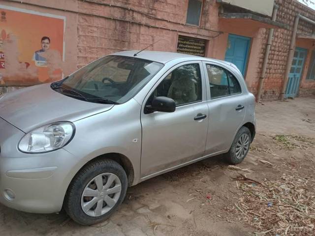 https://images10.gaadi.com/usedcar_image/4605250/original/processed_32717980-7db6-4c18-ae7c-c87a4df97aa1.jpeg?imwidth=6400