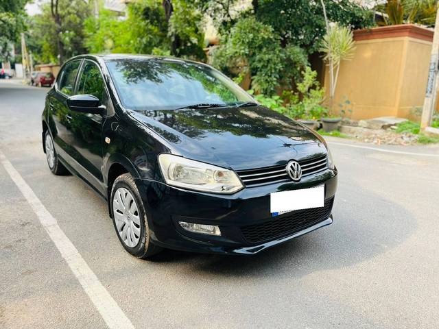 https://images10.gaadi.com/usedcar_image/4605262/original/processed_2455bee88a7d89dd768ef7f7c16dd459.jpg?imwidth=6400