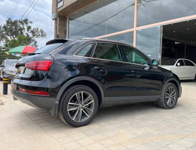 https://images10.gaadi.com/usedcar_image/4605263/original/processed_fc8167c1520876f5ec658f6b599d8f70.jpg?imwidth=6401