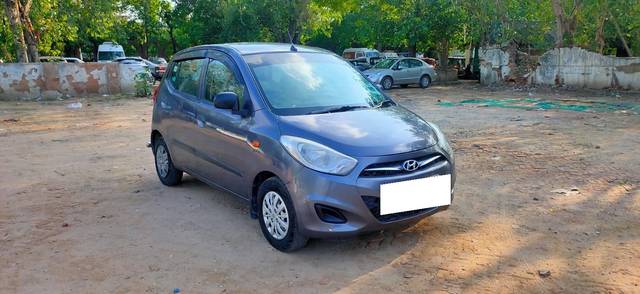 https://images10.gaadi.com/usedcar_image/4605271/original/processed_312d78e9fd0e0b8bcebb2e86259e3454.jpg?imwidth=6400