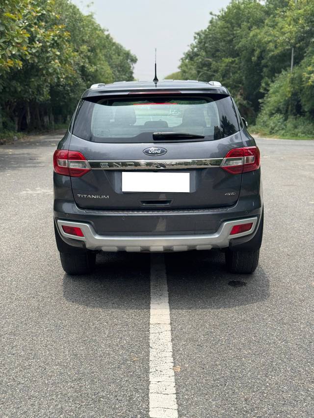 https://images10.gaadi.com/usedcar_image/4605273/original/processed_4da287558c4806691a2e7261989fd45b.jpg?imwidth=6402