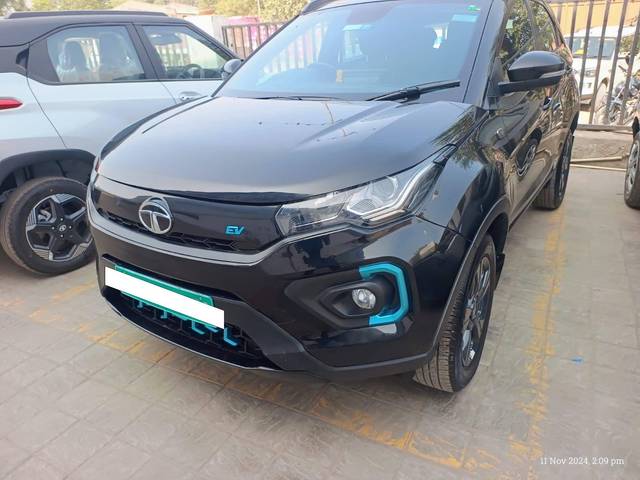 https://images10.gaadi.com/usedcar_image/4605291/original/processed_6e00704d-8028-4c7c-85ff-c52569eaffc8.jpg?imwidth=6400