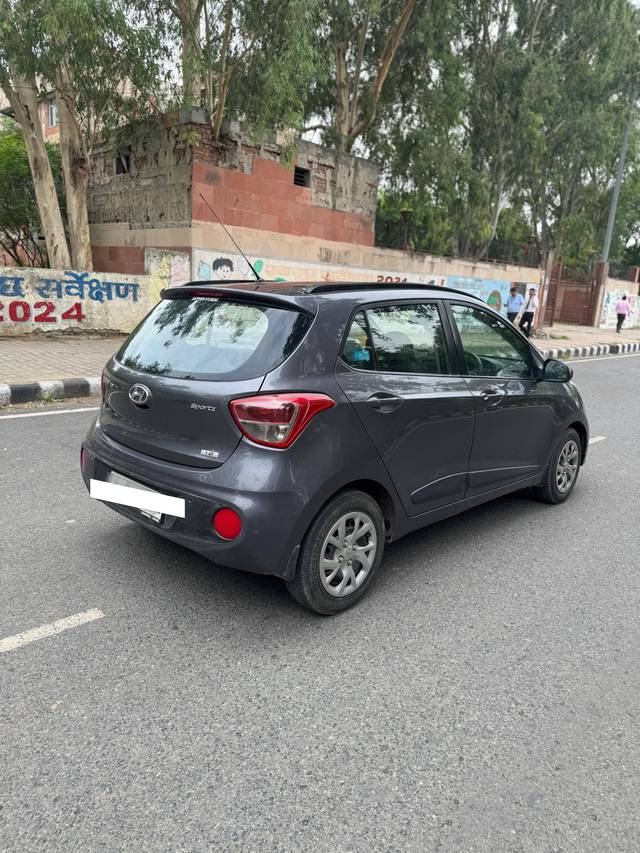 https://images10.gaadi.com/usedcar_image/4605330/original/processed_165124c60f7b2d104c4b599dd20de42e.jpg?imwidth=6401