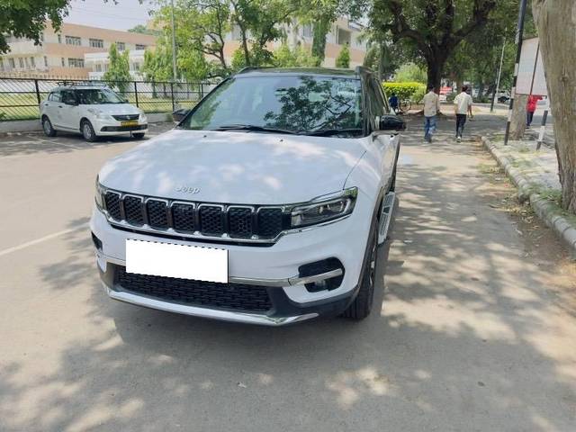https://images10.gaadi.com/usedcar_image/4605334/original/processed_992f7b3c-f62d-4b77-bc07-00c58d6f496c.jpeg?imwidth=6400