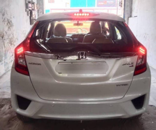 https://images10.gaadi.com/usedcar_image/4605341/original/processed_304bce11e9c23c7b2ea46e80f0d178f8.png?imwidth=6401