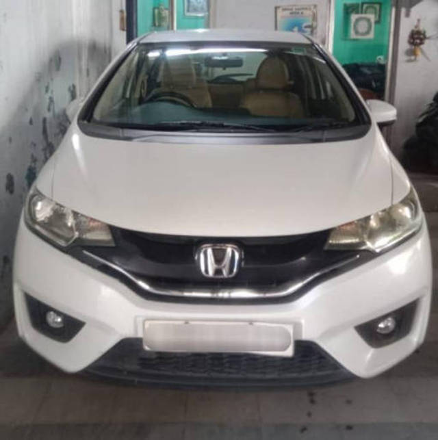 https://images10.gaadi.com/usedcar_image/4605341/original/processed_87441423615d210236314b7aae43d66f.png?imwidth=6402