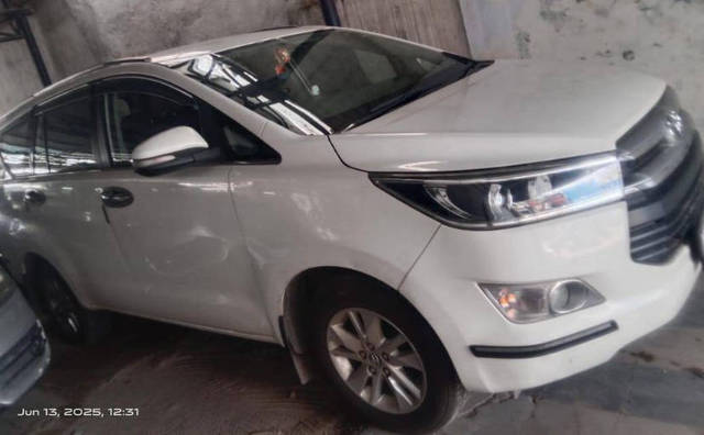 https://images10.gaadi.com/usedcar_image/4605342/original/processed_61ac3868633fe1777aa51279568c0657.png?imwidth=6401