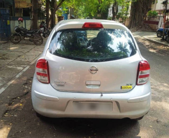 https://images10.gaadi.com/usedcar_image/4605362/original/processed_b335365f06e5abf17380b4b97fe14c1d.png?imwidth=6401