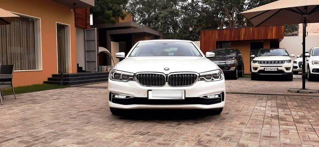https://images10.gaadi.com/usedcar_image/4605368/original/processed_1f5dbd0645f54708ff9acc2f196fd848.jpeg?imwidth=6402