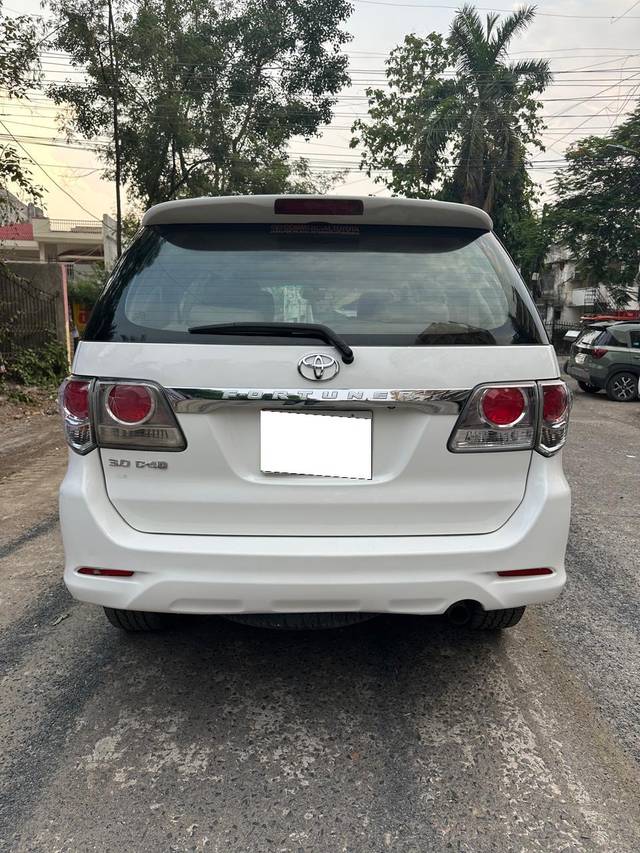 https://images10.gaadi.com/usedcar_image/4605375/original/processed_192df1c2cb10ea2033cd8394f745dc19.jpg?imwidth=6402
